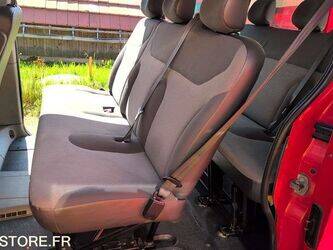 2009-renault-trafic-1449936-46986461