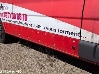 2009-renault-trafic-1449936-46986470