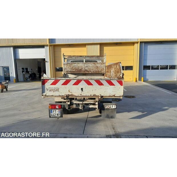 2001 رينو Mascott-46986528