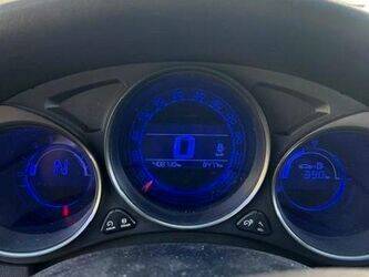 2014-citroen-c4-1449951-46986676