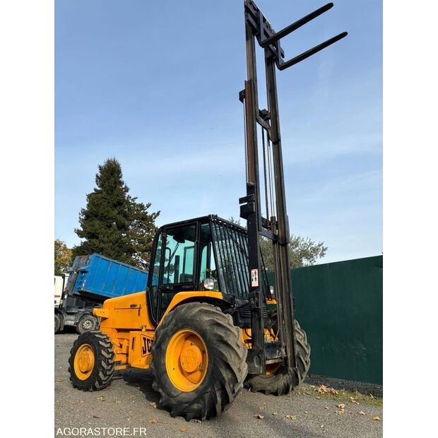 2001 جيه سي بي 926-4-46986688