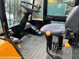 2001-jcb-926-4-46986693