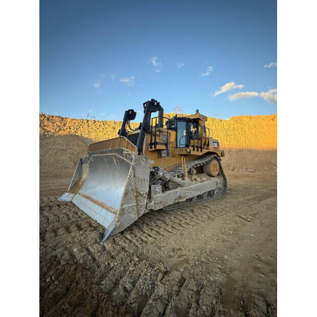 2020 Caterpillar D10T2-46988047