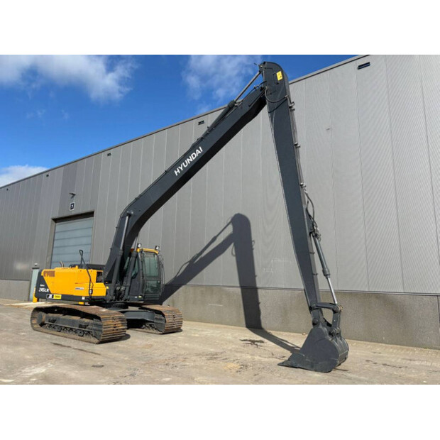 2025 Hyundai R245LR-46988415
