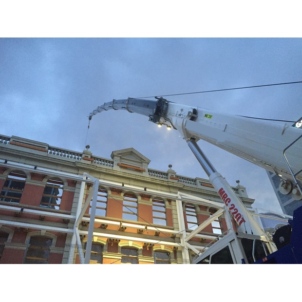 2012 Tadano Faun ATF 220G-5-46988816