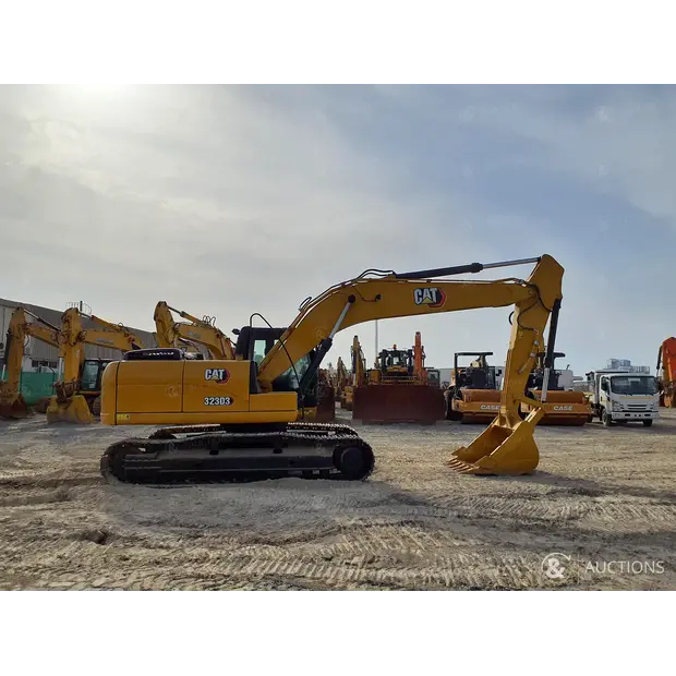 2021 Caterpillar 323D3-46989086