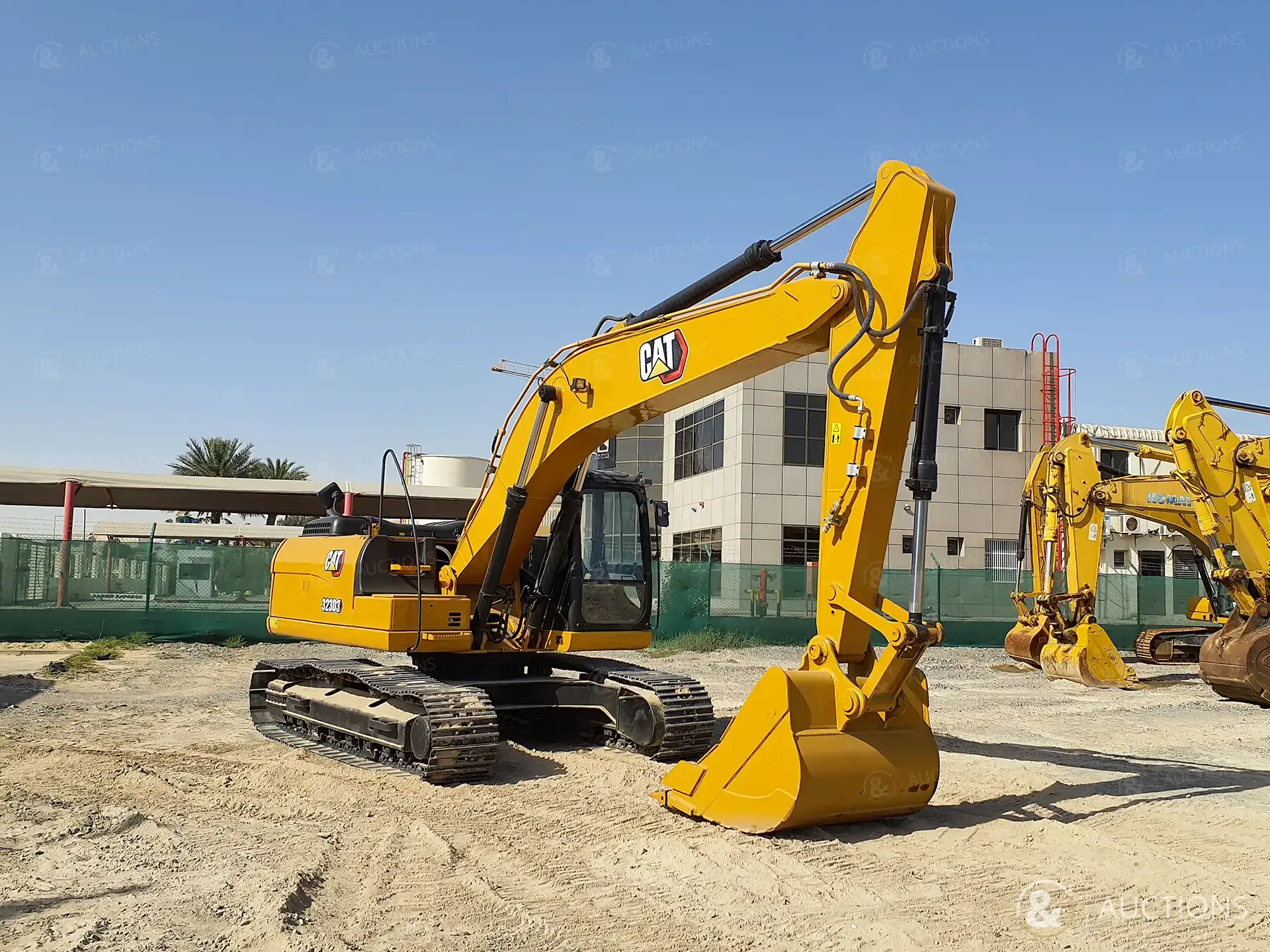 صورة ل حفارات طويلة المدى 2022 كاتربيلر 323D3