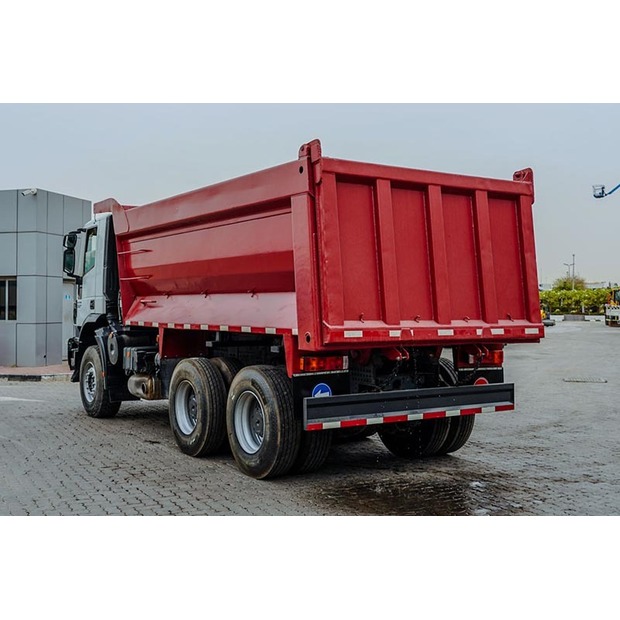 2018 Iveco E5 500-46990007