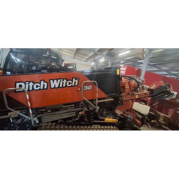 2022 Ditch Witch AT32-46990116