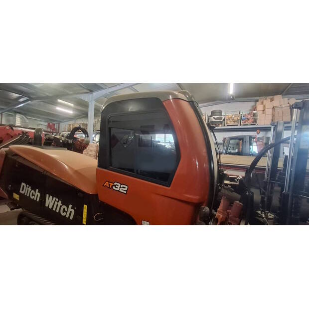 2022 Ditch Witch AT32-46990124