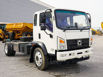 Image for 2023 XCMG XGA1101BEVXAX