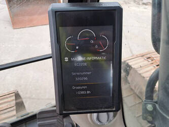 2015-volvo-ec220el-1450009-46990461