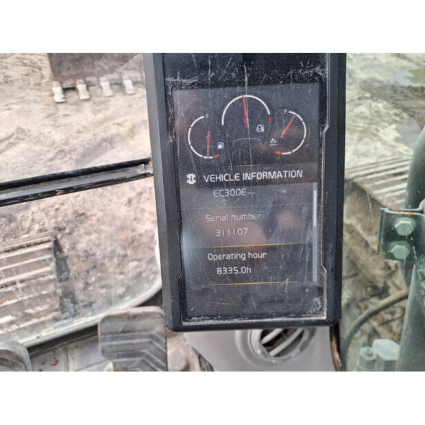 2017 فولفو EC300EL-46990522