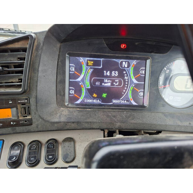 2015 كوماتسو HM300-3-46990535