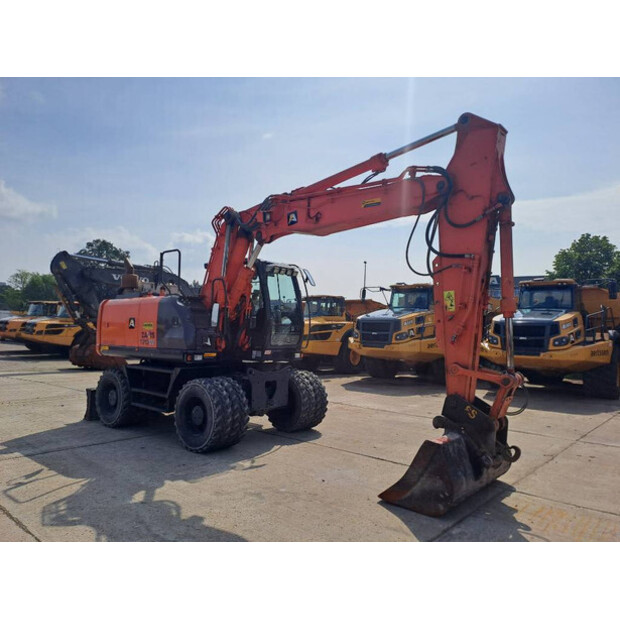 2016 هيتاشى ZX170W-5B-46990711