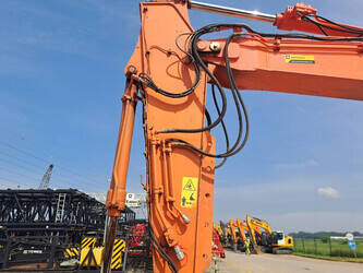 2016-hitachi-zx170w-5b-1450018-46990713