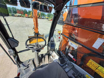 2016-hitachi-zx170w-5b-1450018-46990724