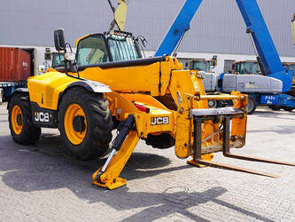 2020-jcb-540-140-1450086-46991661