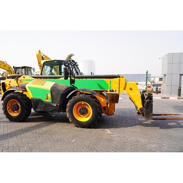 2017 JCB 540-140-46991687