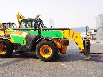 2017-jcb-540-140-1450089-46991687