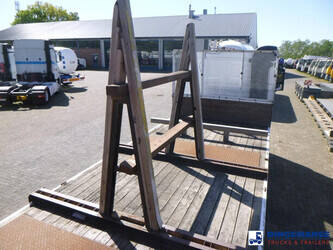 2012-mercedes-benz-actros-2536-1450126-46992375