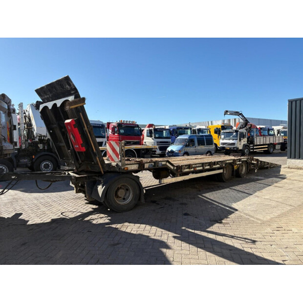 2018 Mueller Mitteltal D3-46992647