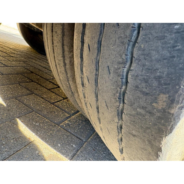 2018 Mueller Mitteltal D3-46992662