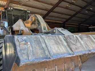 2013-liebherr-l566-1450141-46995114