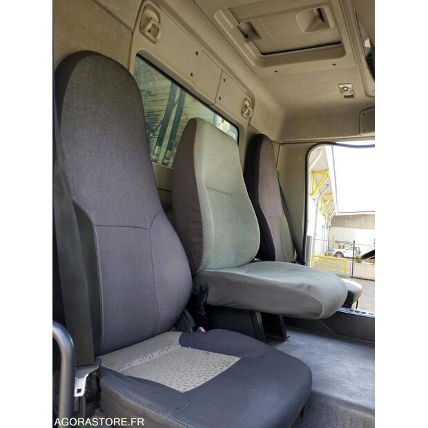 2012 Renault PREMIUM-47005947