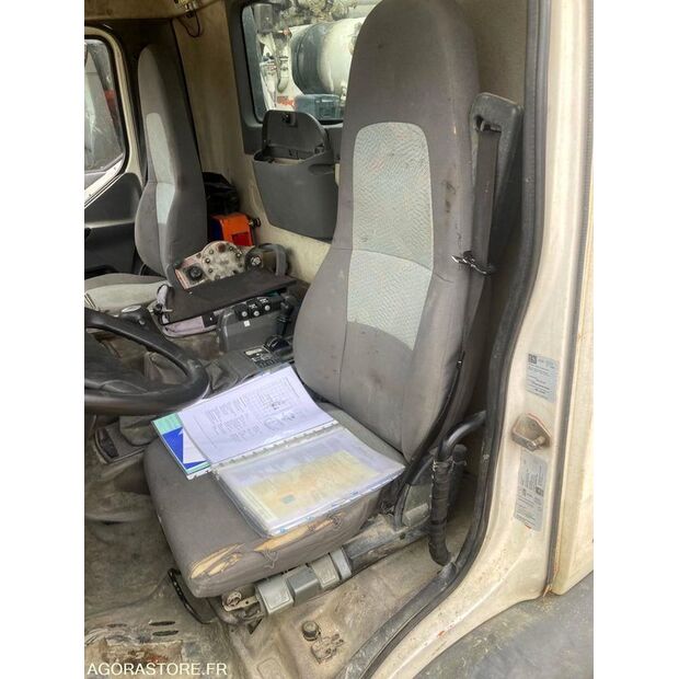 2005 رينو Kerax-47006255