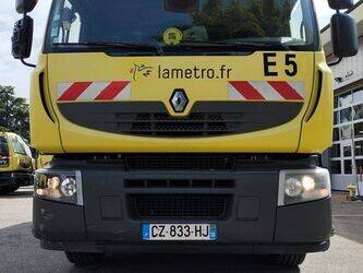 2013-renault-premium-1450184-47006312