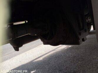 2013-renault-premium-1450184-47006328