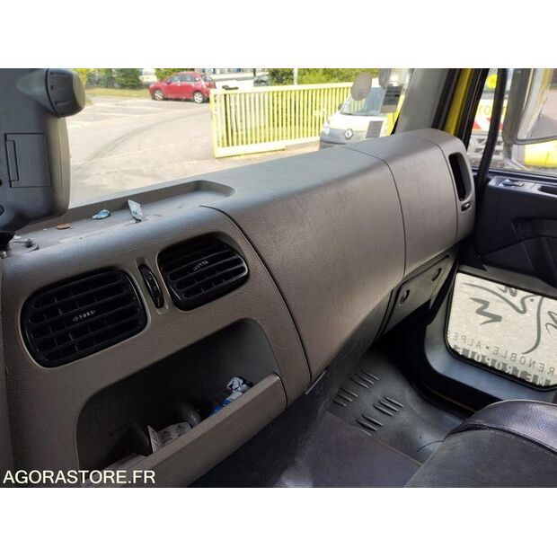 2013 Renault PREMIUM-47006332