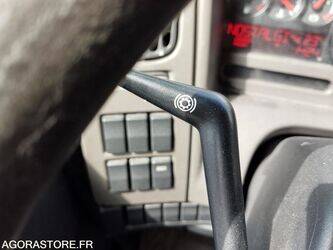 2013-renault-premium-1450184-47006340