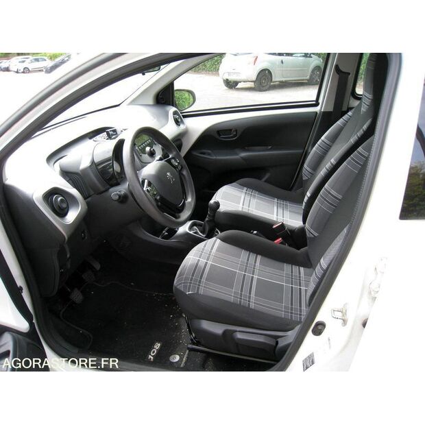 2017 Peugeot 108-47006439