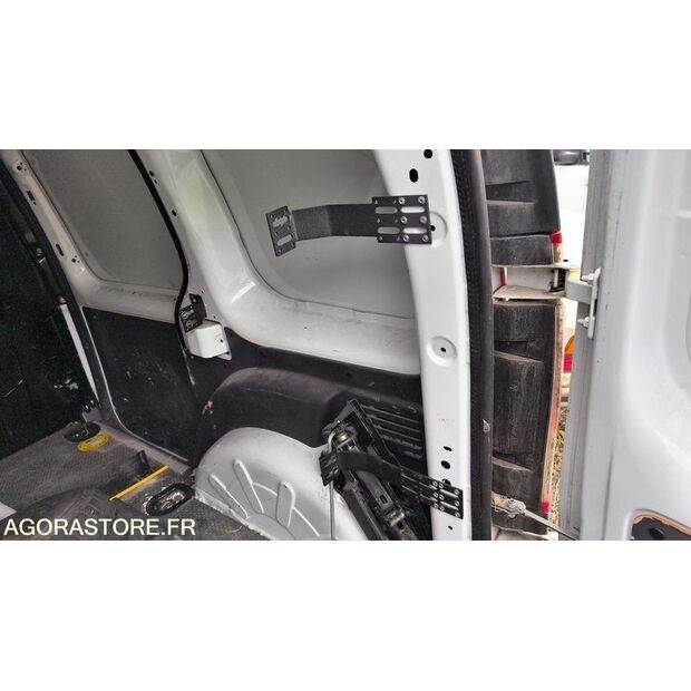 2018 Renault Kangoo-47006582