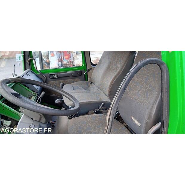 1999 Renault M180-47006725