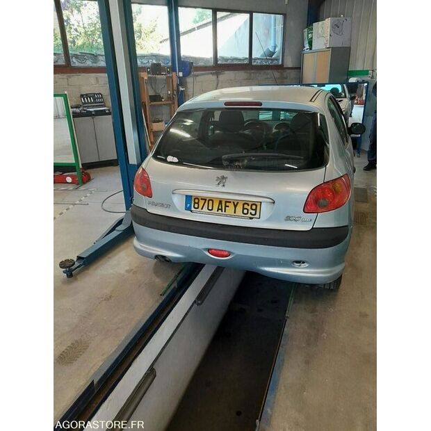 2004 Peugeot 206-47007031