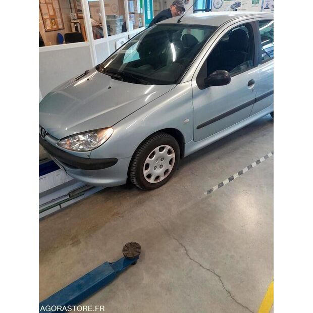 2004 Peugeot 206-47007034