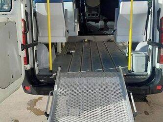 2013-renault-master-l2h2-47007298