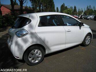 2015-renault-zoe-1450222-47007348