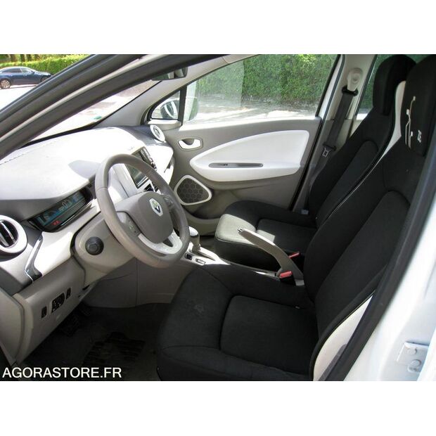2015 Renault ZOE-47007349