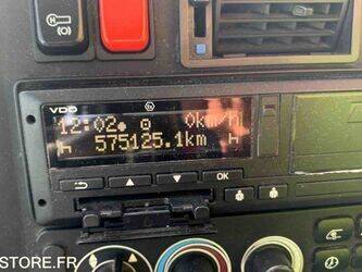 2010-mercedes-benz-intouro-1449749-47007544