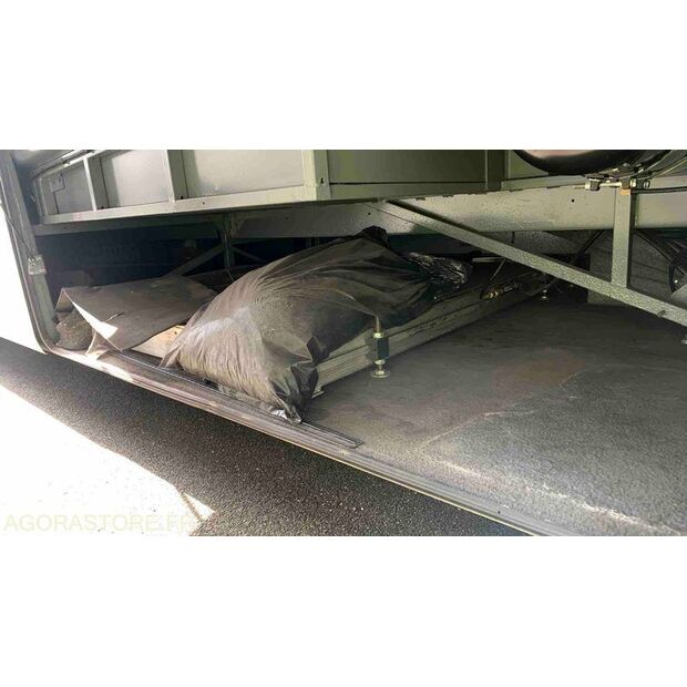 2010 Mercedes-Benz INTOURO-47007550