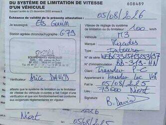 2010-mercedes-benz-intouro-1449749-47007570