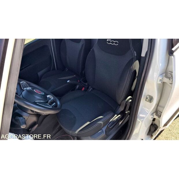 2017 Fiat 500-47007939