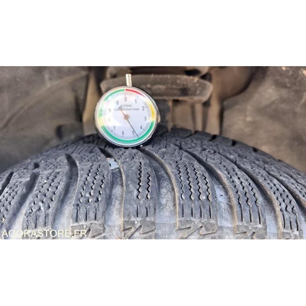 2017 Fiat 500-47007982
