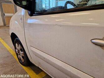 2012-renault-kangoo-1449847-47008314