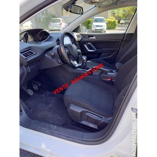 2015 Peugeot 308-47008353