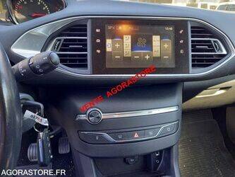 2015-peugeot-308-1449861-47008356